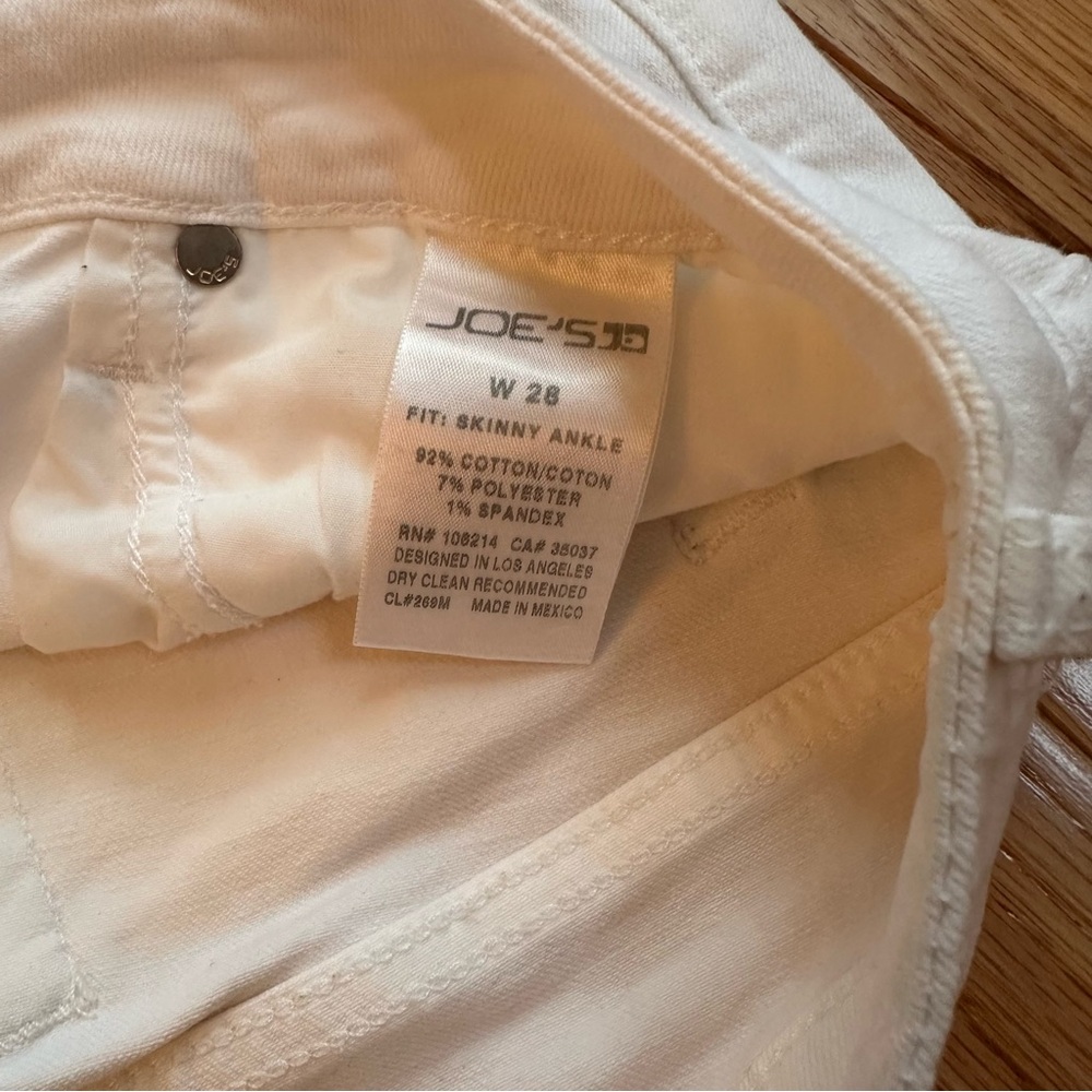 Joe's Jeans Women's White Skinny Jeans - Picture 3 of 6